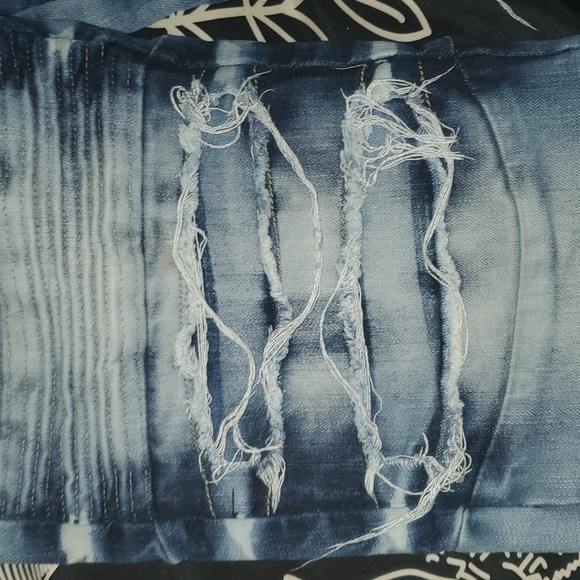 Smoke Rise mens distressed denim jeans - Picture 8 of 15